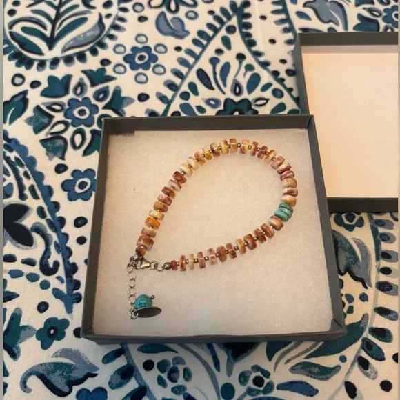 Anne Vaughan Designs Spiny Oyster And Turquoise Bracelet - Picture 2 of 2